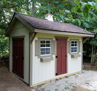 Quaker Style Mini Barn